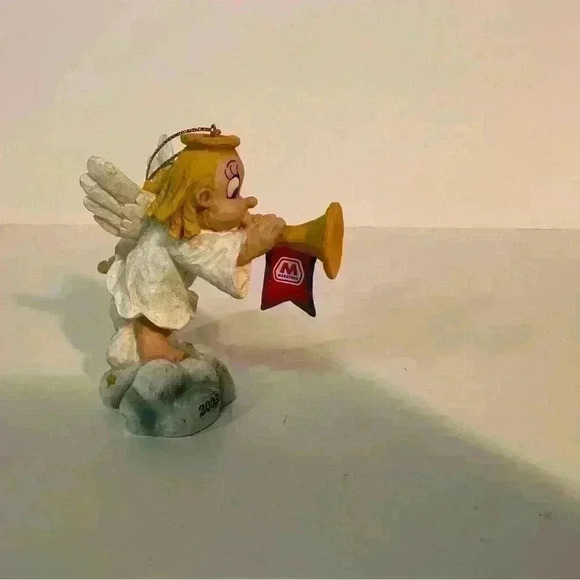 Marathon Oil Christmas Ornament ANGEL Holiday 2003 Series 3 #1 of 6 - Picture 2 of 5